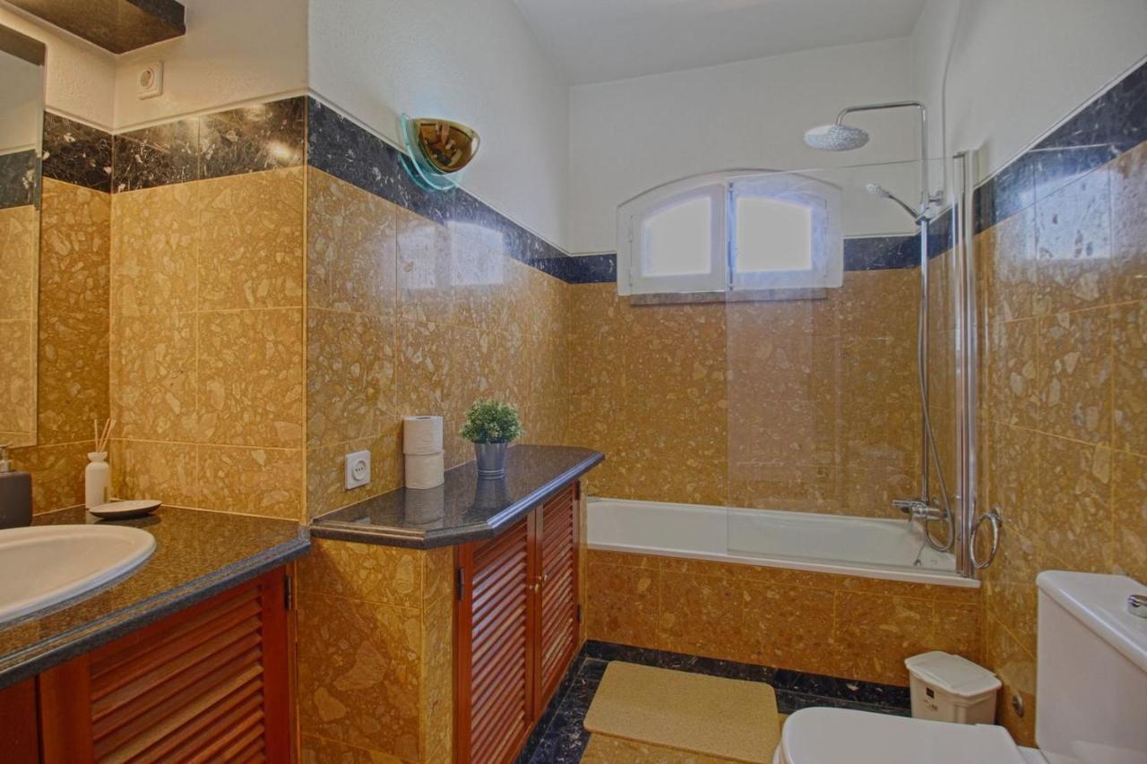 Apartamento Olhos D'Agua Vistabella Olhos de Agua  Exteriör bild